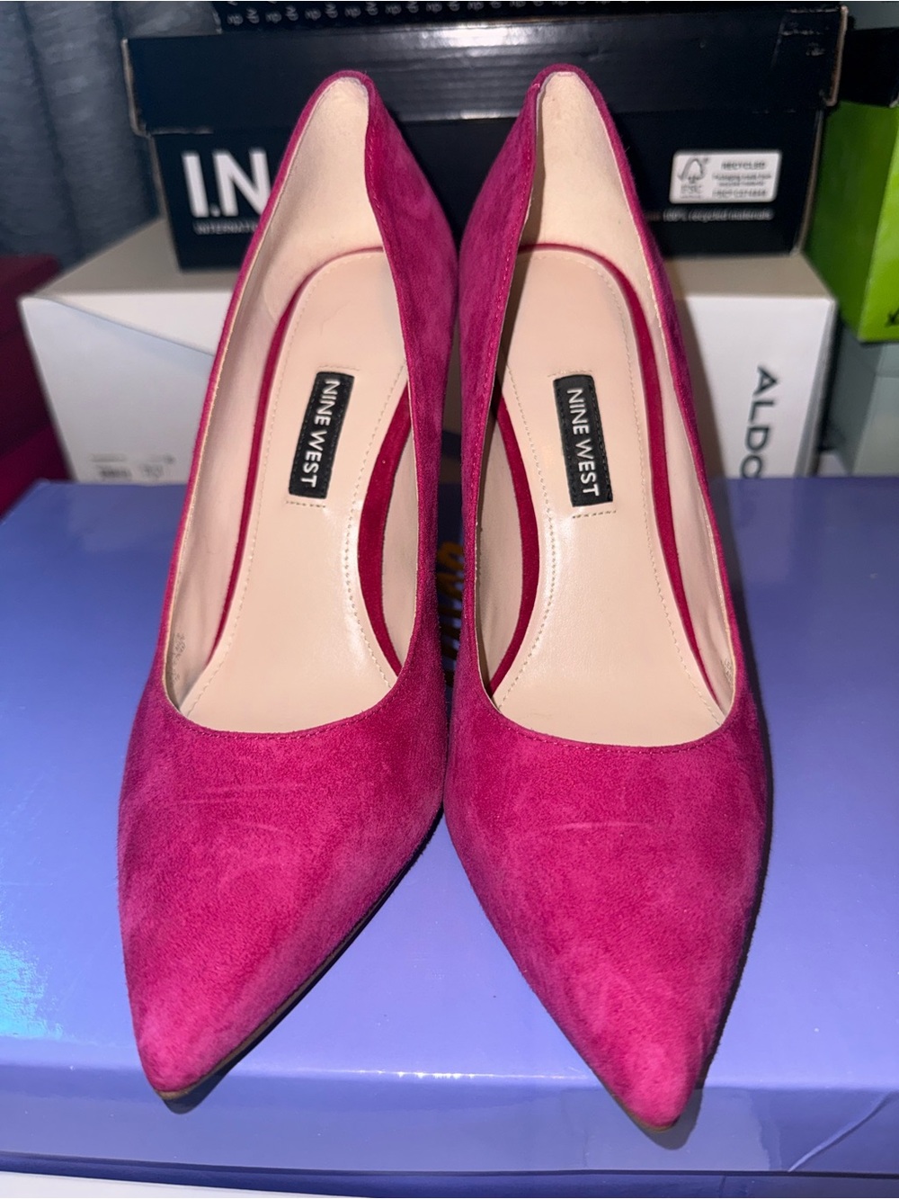 Nine West Fuchsia Suede Pointed Toe Pumps